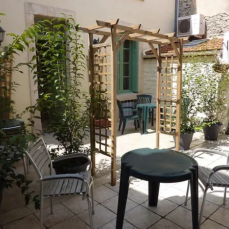 فندق مبيت وإفطار Carcassonne Guesthouse قرقشونه