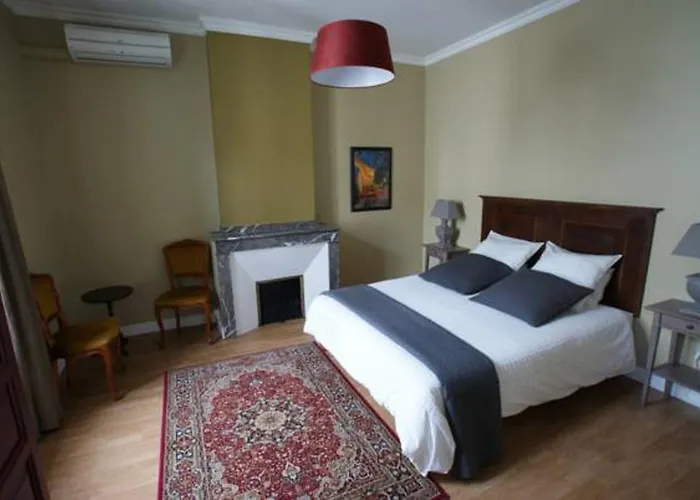 Bed & Breakfast Carcassonne Guesthouse 4*